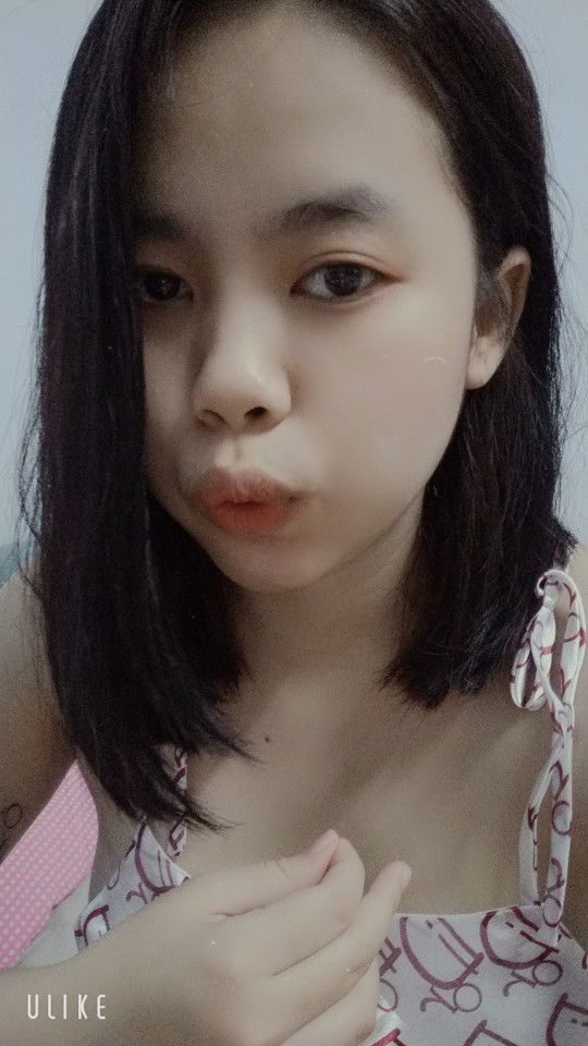 mompang profile icon