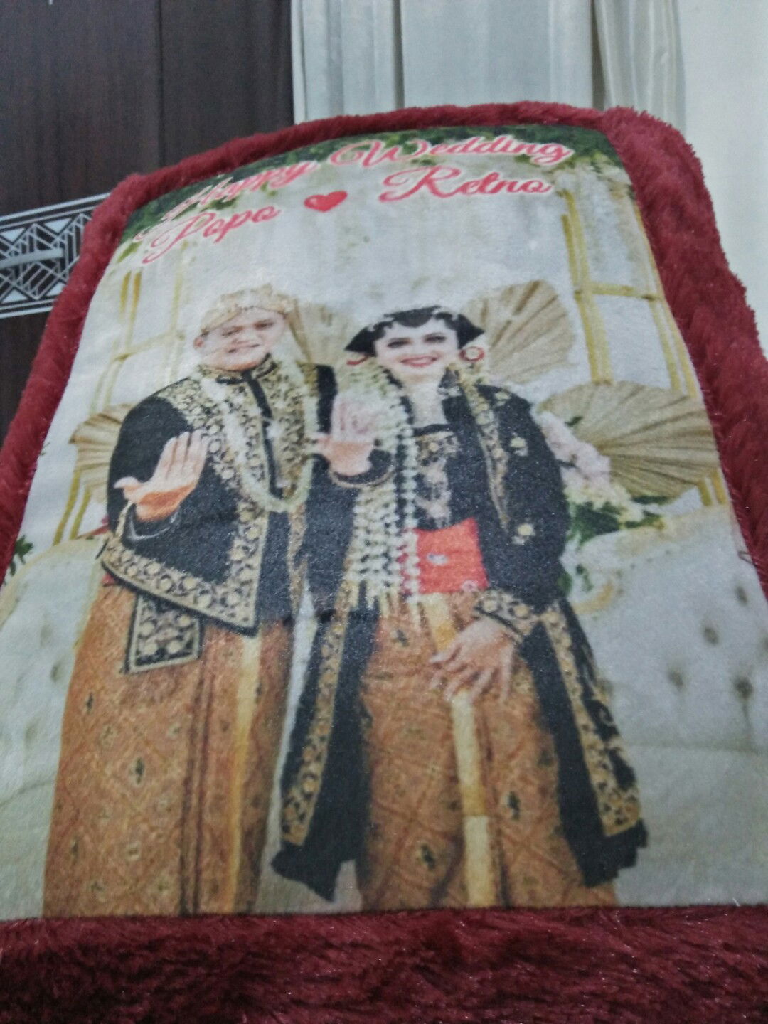 Dewi Retno Widyaningrum profile icon