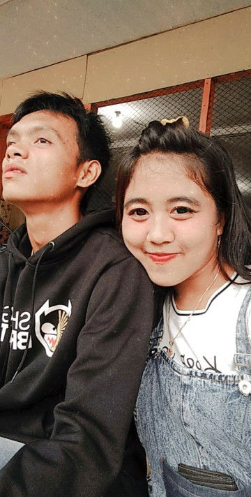 Rofil Fitri profile icon