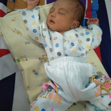 Neng Ella Hulailah profile icon