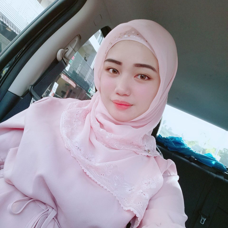 Hafiza Salina profile icon