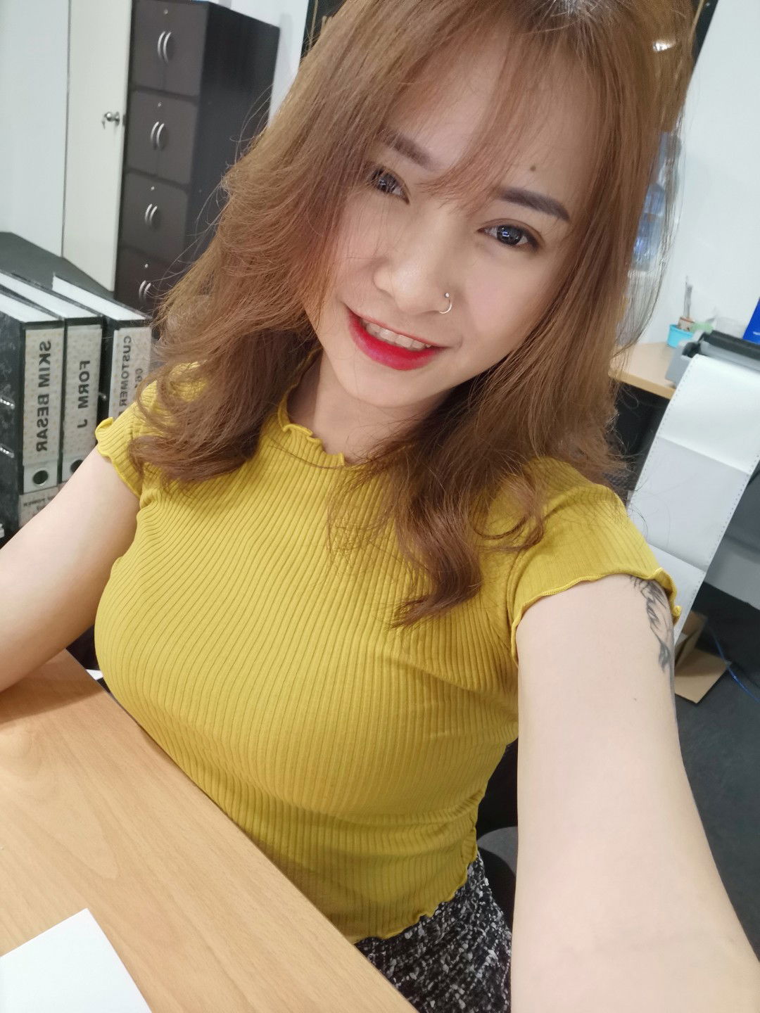 Cirlce Chelsea j profile icon