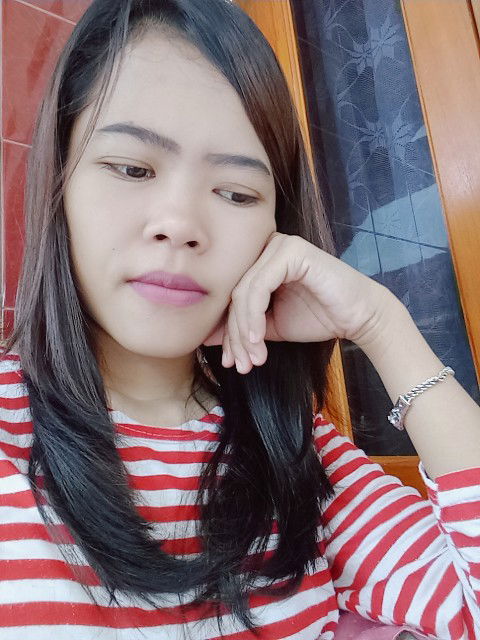 tintin yulianti profile icon