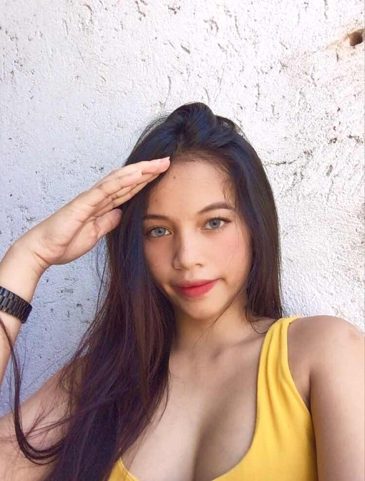 Cristina Roxas profile icon