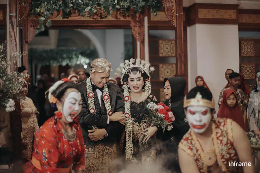 Dhita Widia Safitry profile icon