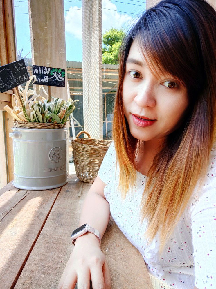 Nipaporn profile icon