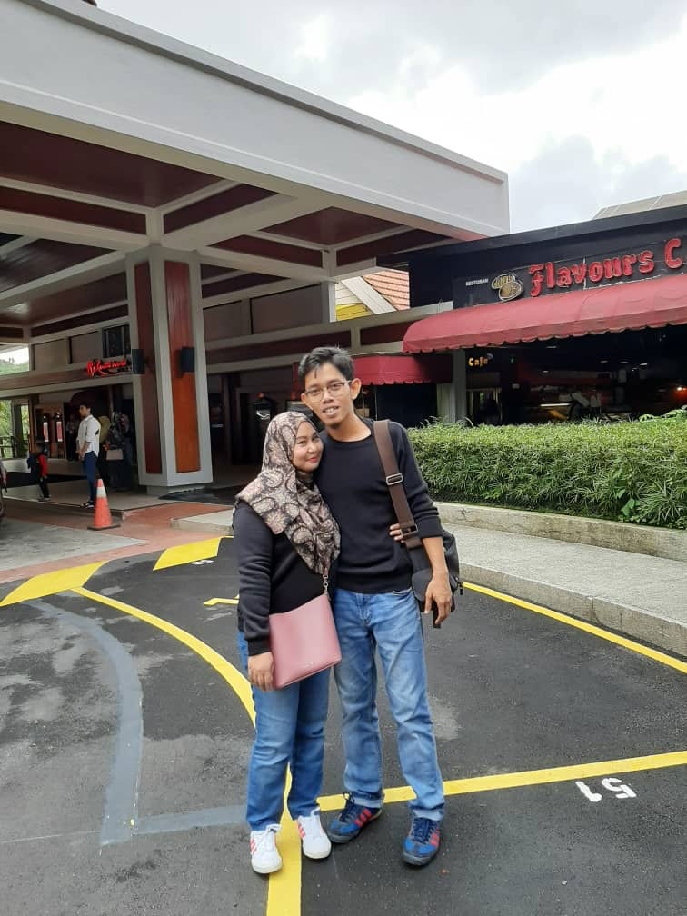 dhia abu zaireen profile icon