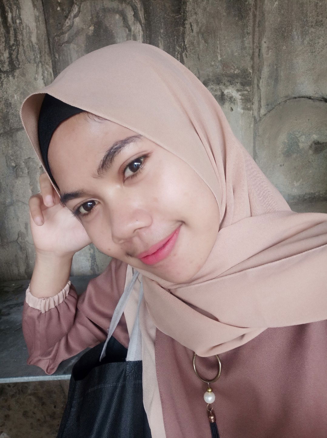 Ratnawati profile icon