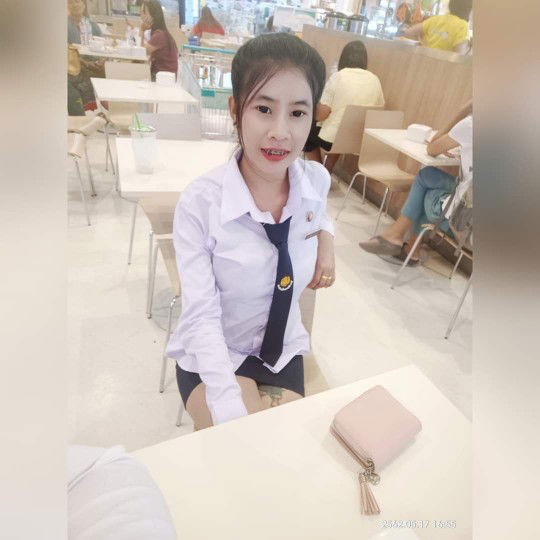 ขอบฟ้า profile icon