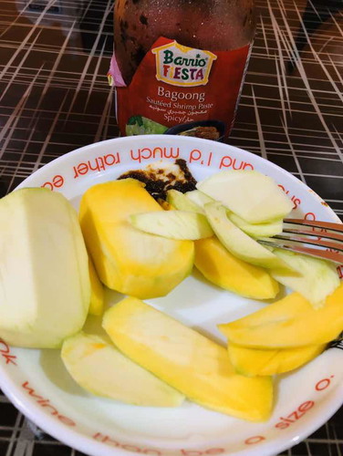 Mangga with Bagoong ???