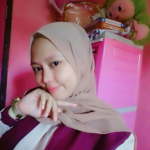 Rista Restiani profile icon