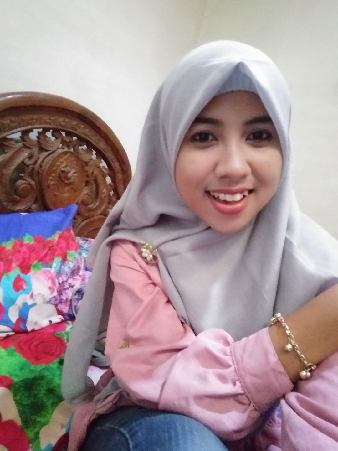 dewi nanik kundari profile icon