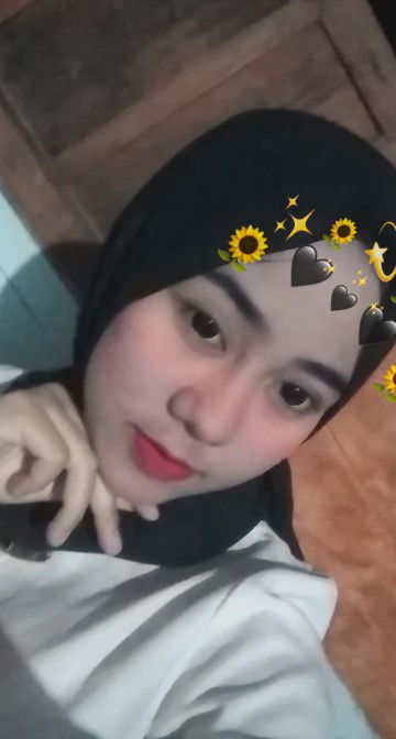 Suti izzati chairina profile icon