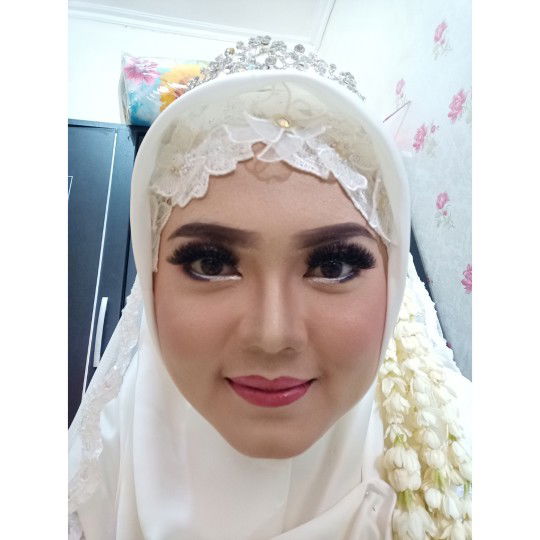 putri pratiwi profile icon