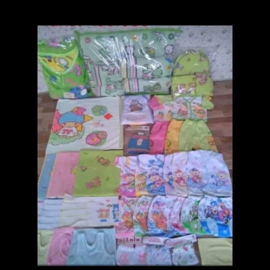 promo paket  perlengkapan baby 500k