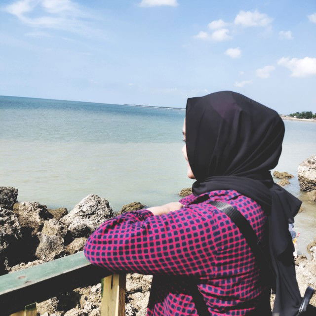 Atik Safitri profile icon