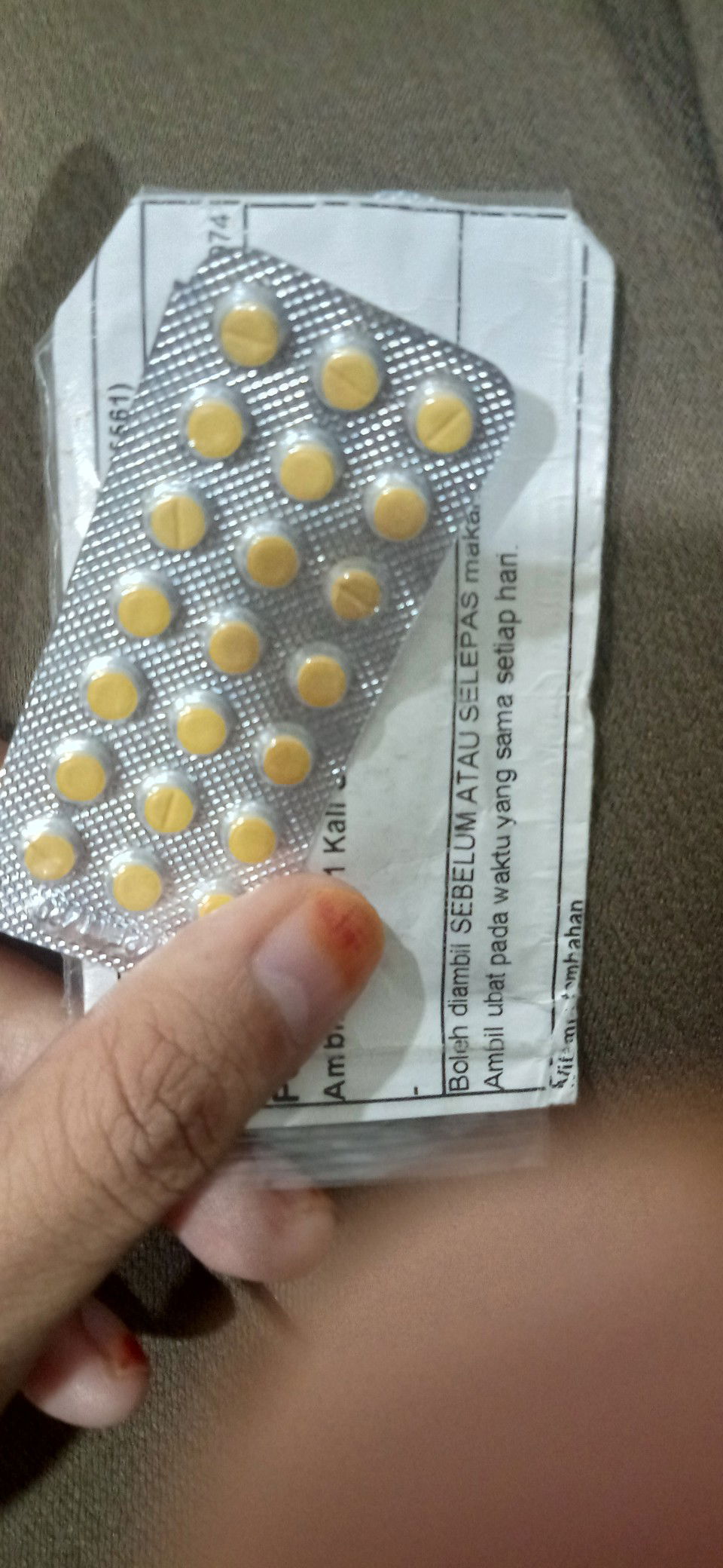 ubat  vitamin tambahan