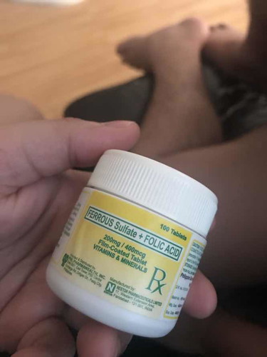 Hi mga momshies can i take this vitamins po?