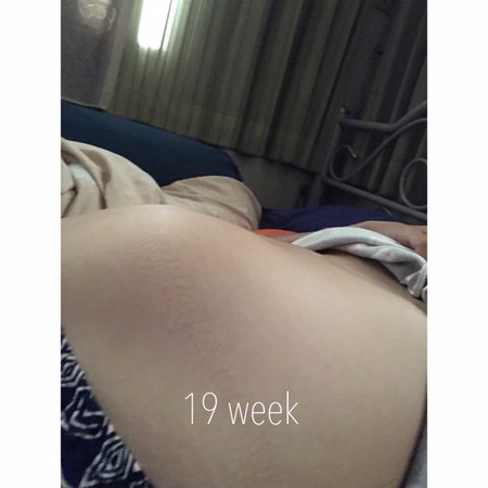 วันพุธโชว์พุง 🤰🏻 ขอดูพุงแม่ๆธีมธันวาคมหน่อยค่า 💗