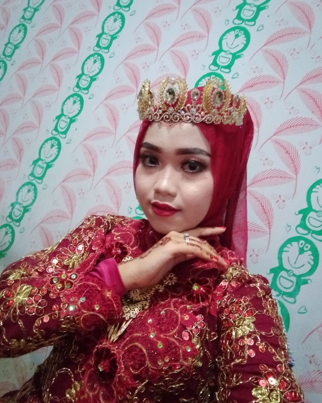 Tya Anggraini profile icon