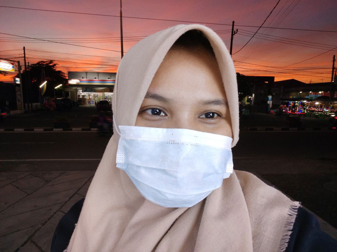 tria hasanah profile icon