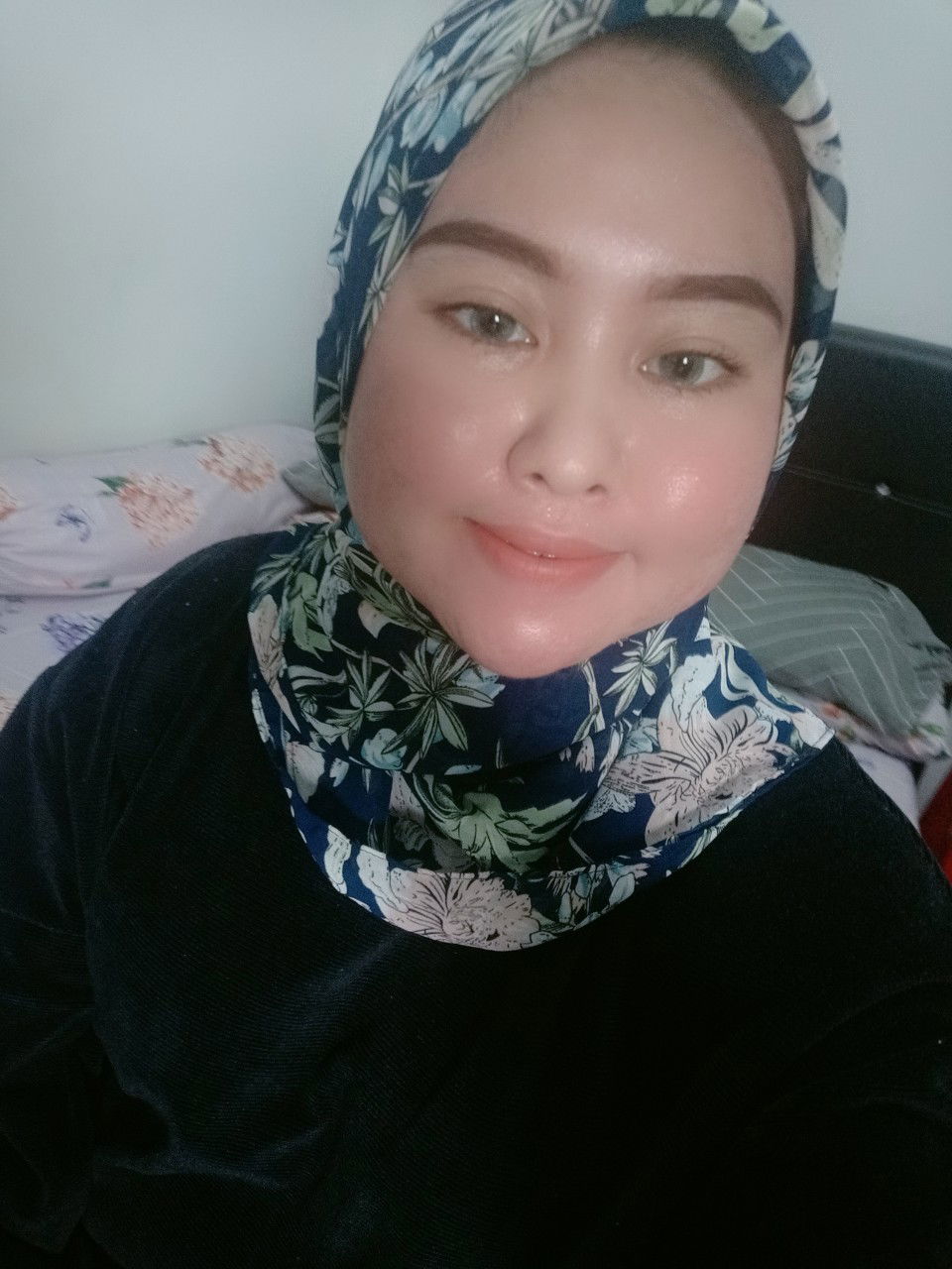 ?ieka zuleikah? profile icon