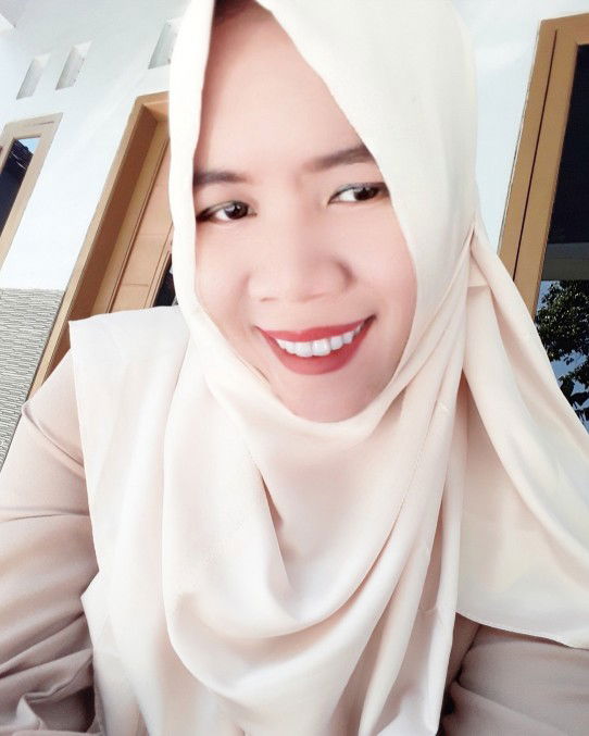 Siti Rokhanah profile icon