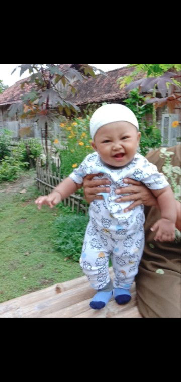 Nur Fauziyah profile icon