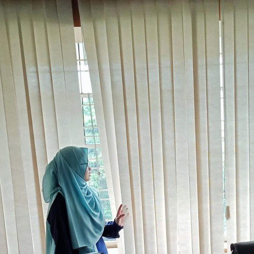 Aprillia Dewi Suciati profile icon