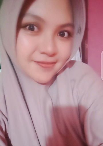 Siti Destia Retno Sari profile icon