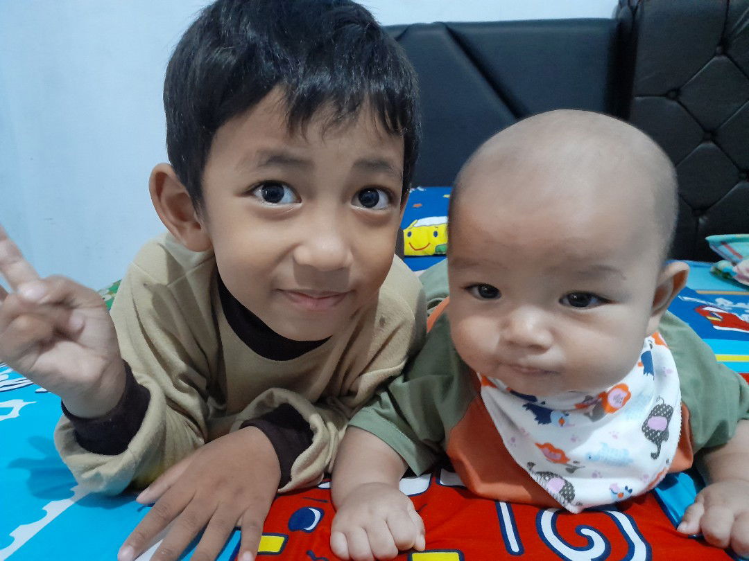 Delyna Agustia Ning Tias profile icon