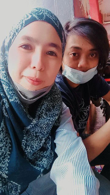 suriati ahmat profile icon