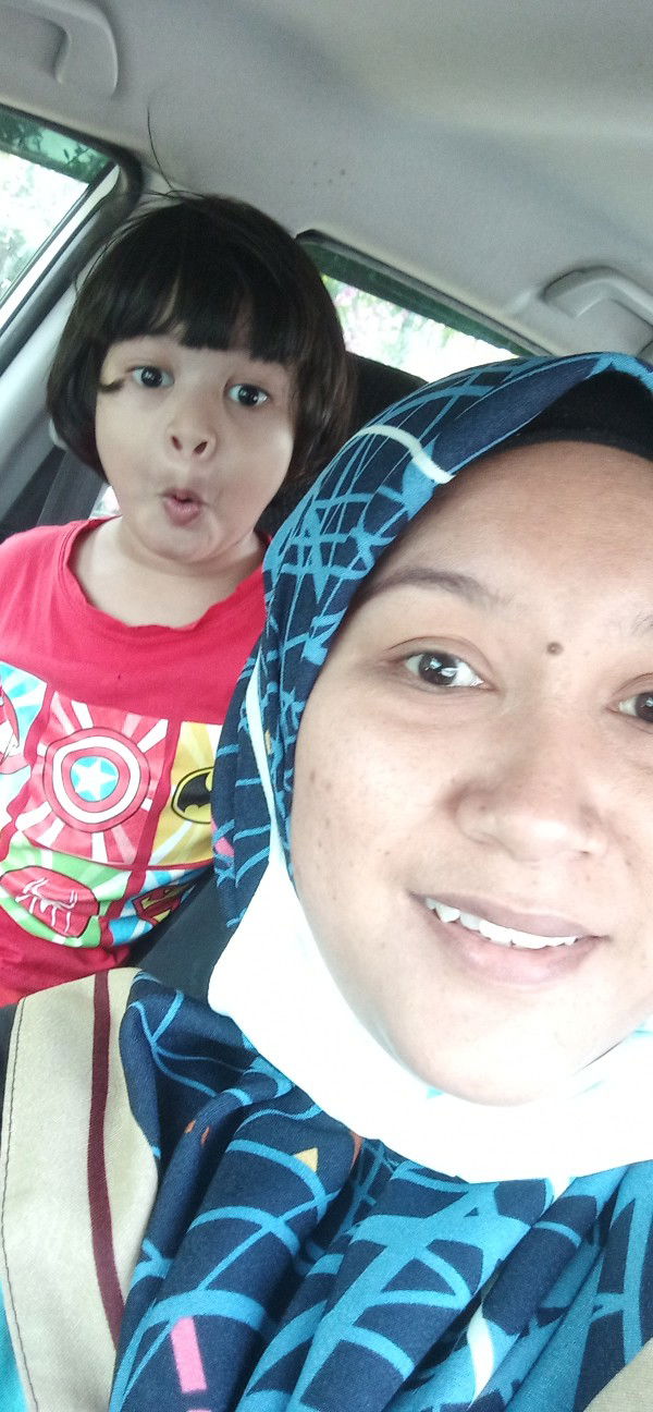 Noor Hashida profile icon