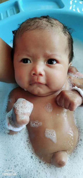 Tassnee Tanusai profile icon