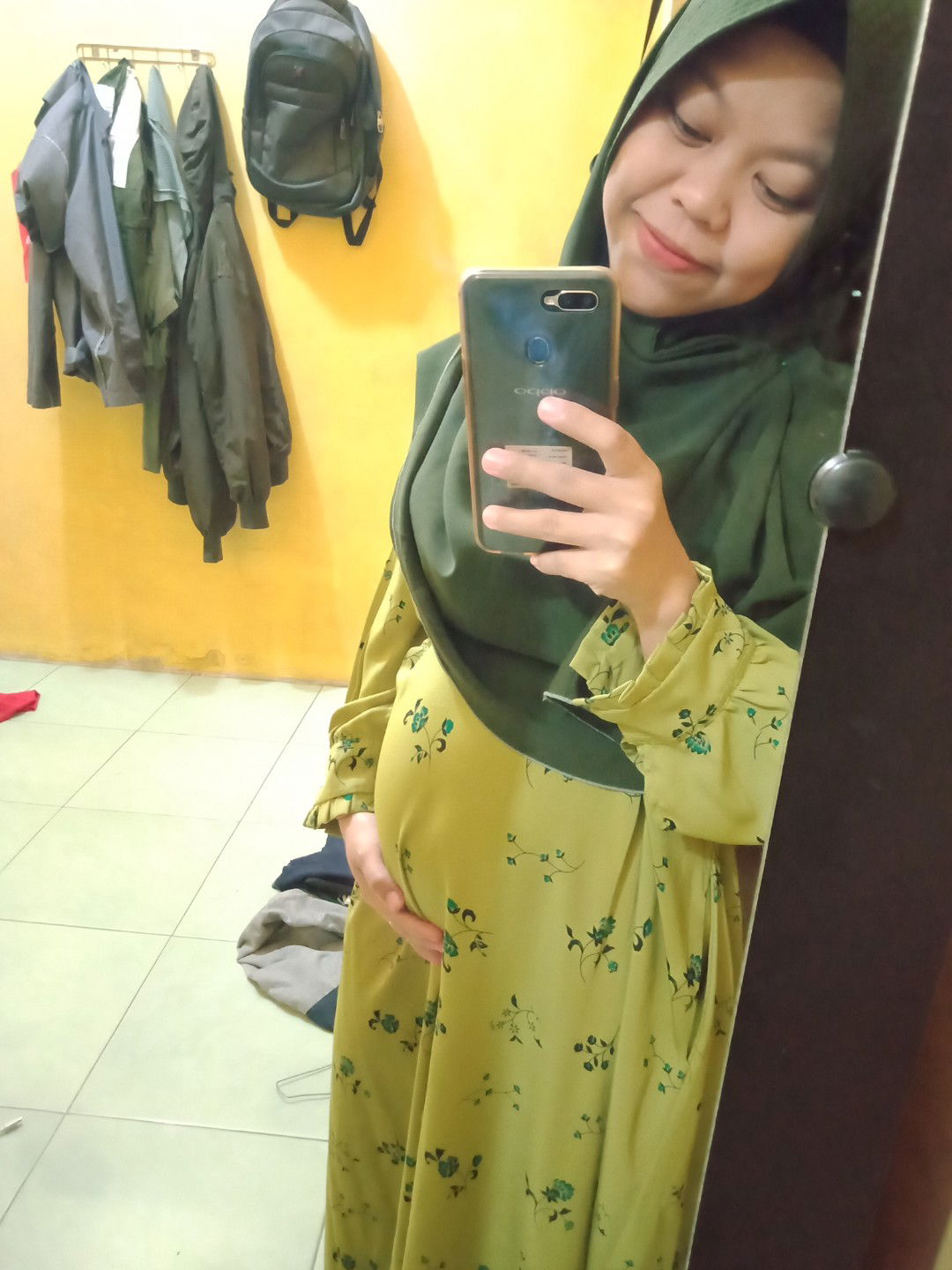 dewi widya profile icon