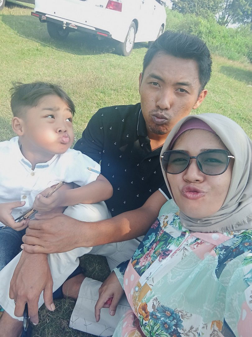 Fitri Aningsih profile icon