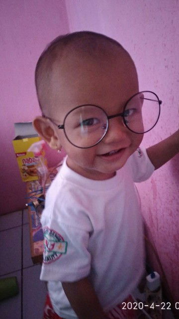 Rini Retnasari profile icon