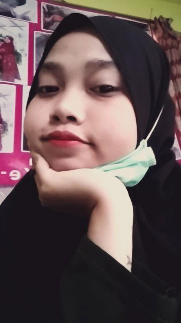 Elliasari profile icon