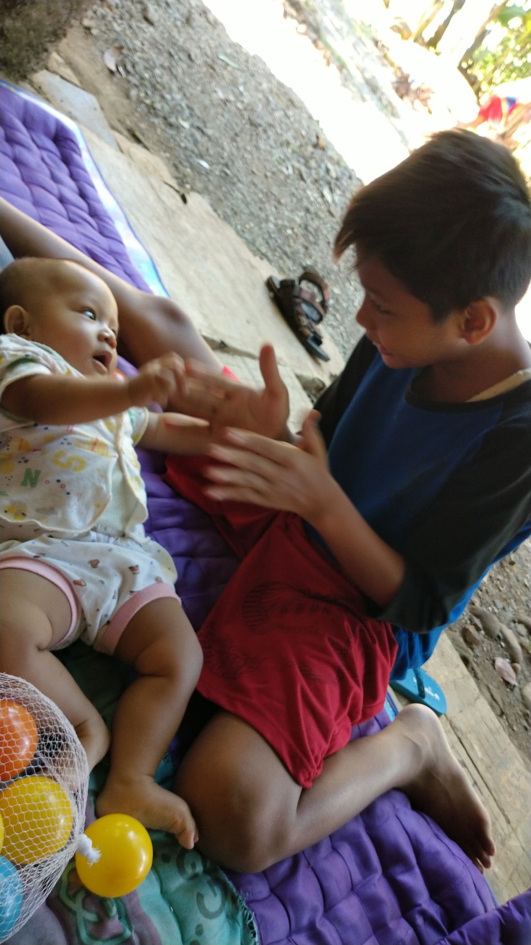 okti rizqiani profile icon