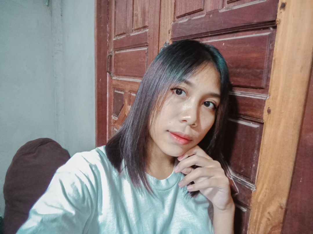 Piyamas Padubkaew profile icon