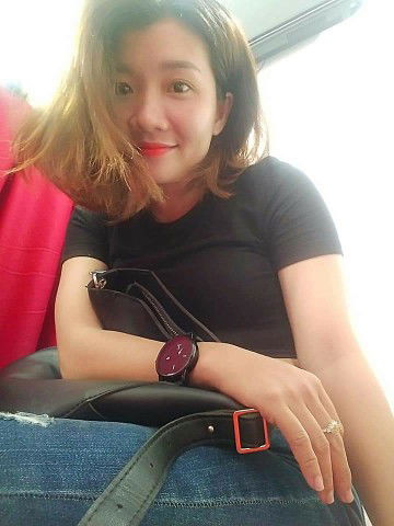 tran trang profile icon