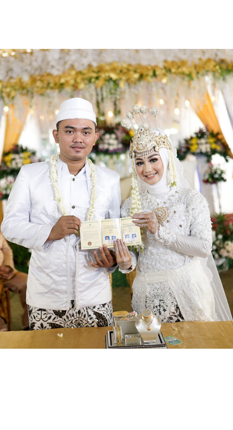 lisa fitrianingsih profile icon