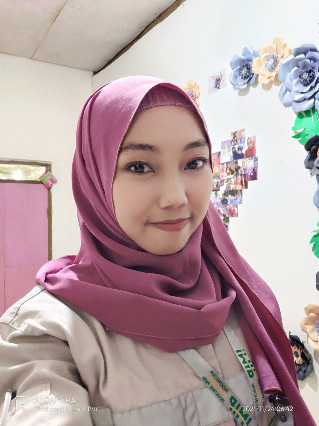 Yeni Suyanti profile icon