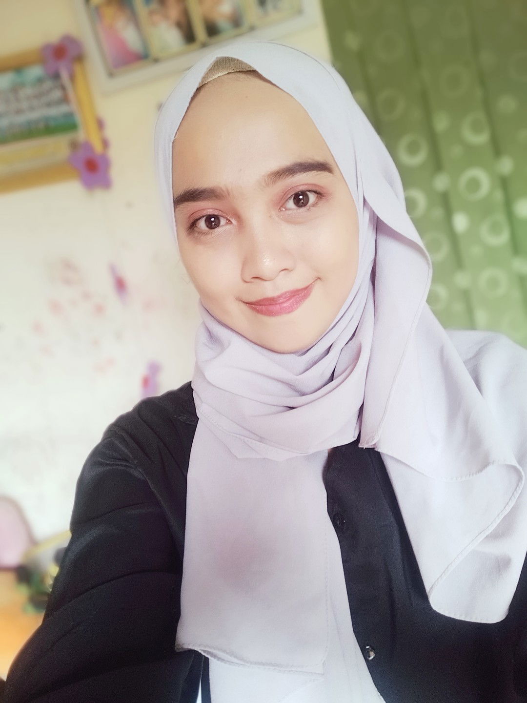 Anggun Yunnalisha profile icon