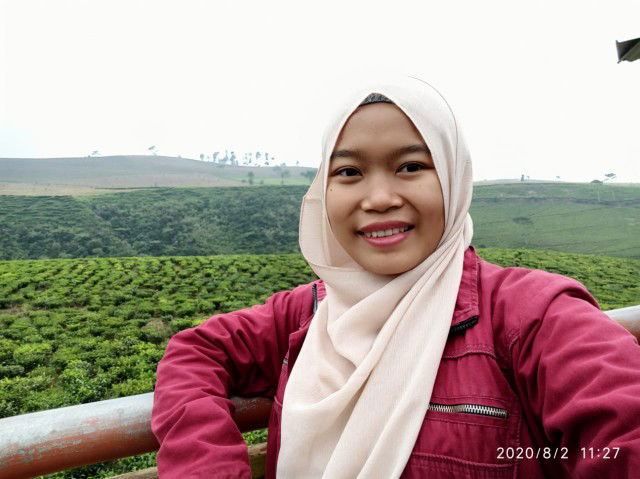 Dewi Yuli Wahyunungsih profile icon