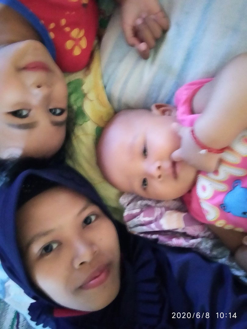 Dyah Putri profile icon