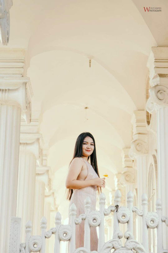 Iya Grande profile icon