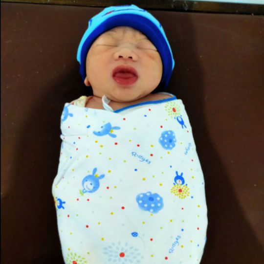 Fitri Indah Riyani profile icon