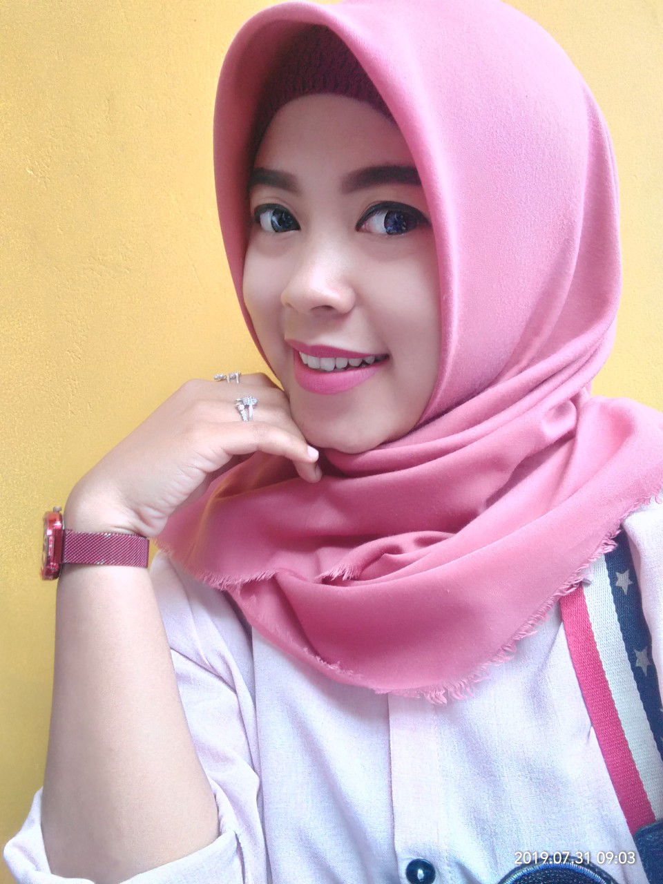 Cintia Febriana herman profile icon