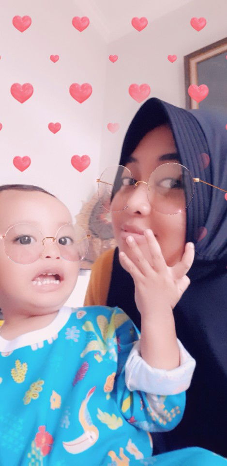 Putri Aryani S. profile icon